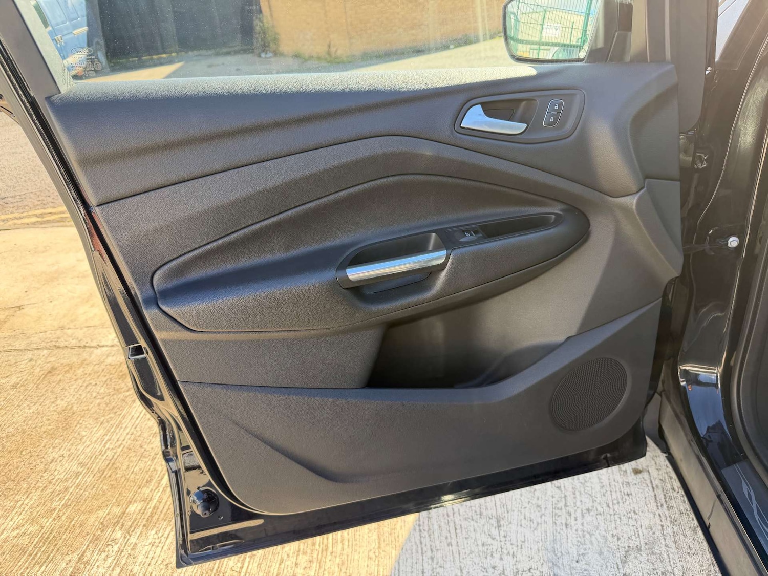 Used Ford Kuga 2017 for sale - 76101652: Photo 23