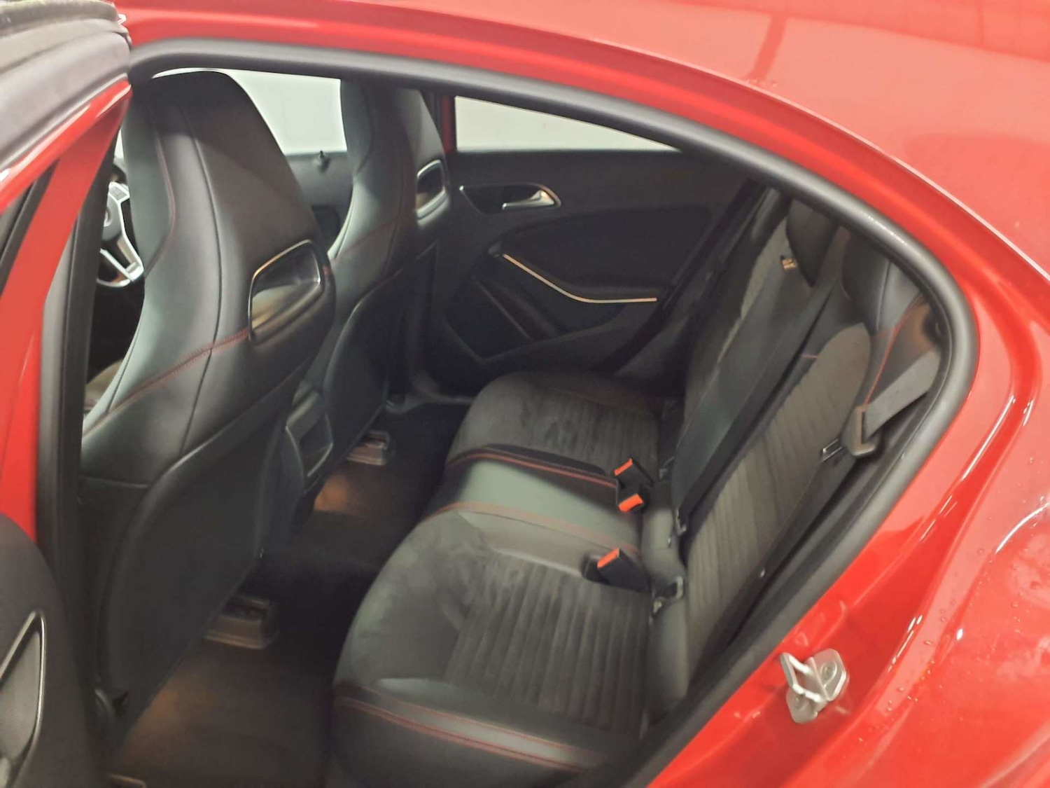 Used Mercedes-Benz A-Class 2015 for sale - 76486567: Photo 11