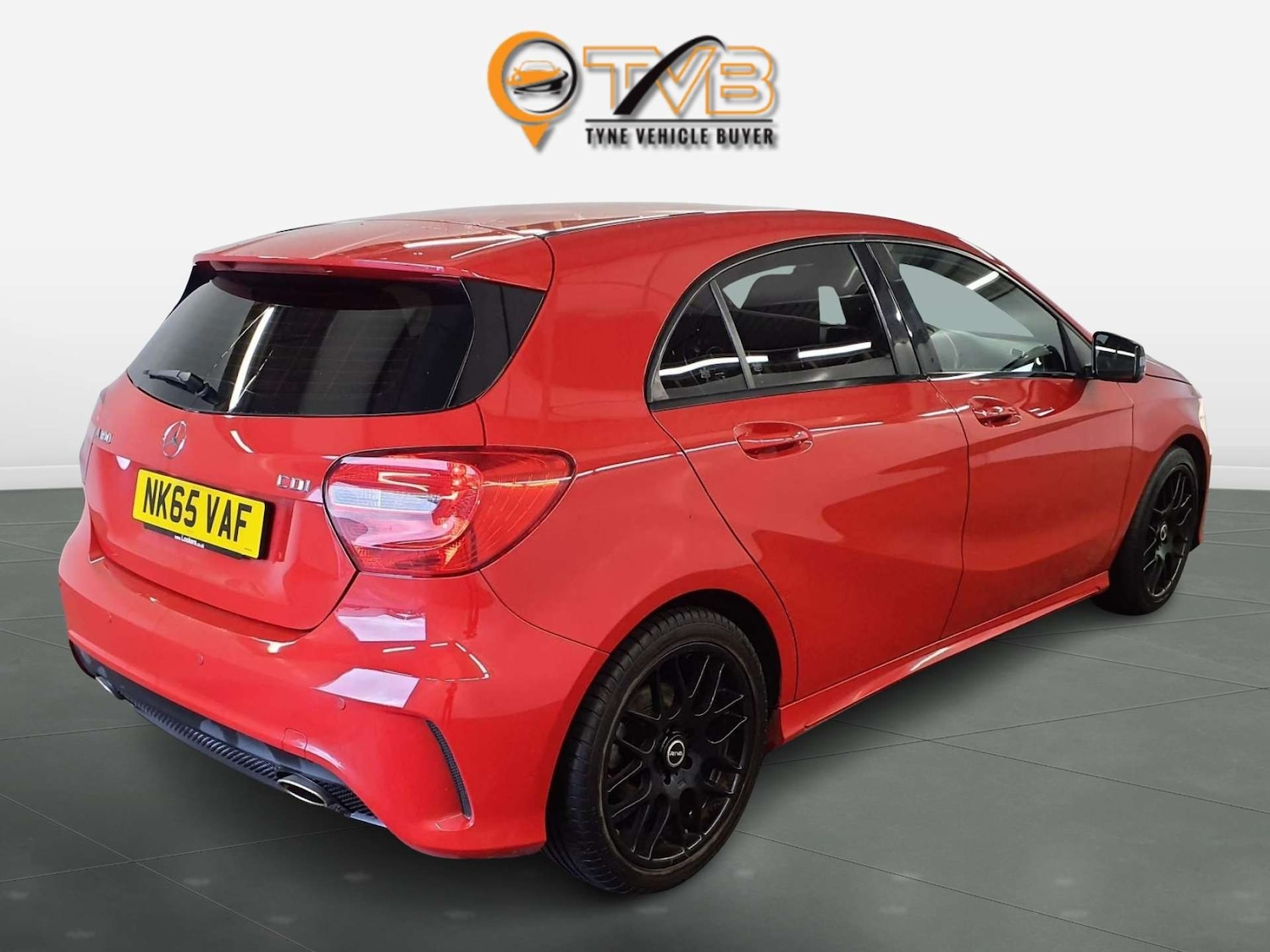 Used Mercedes-Benz A-Class 2015 for sale - 76486567: Photo 2