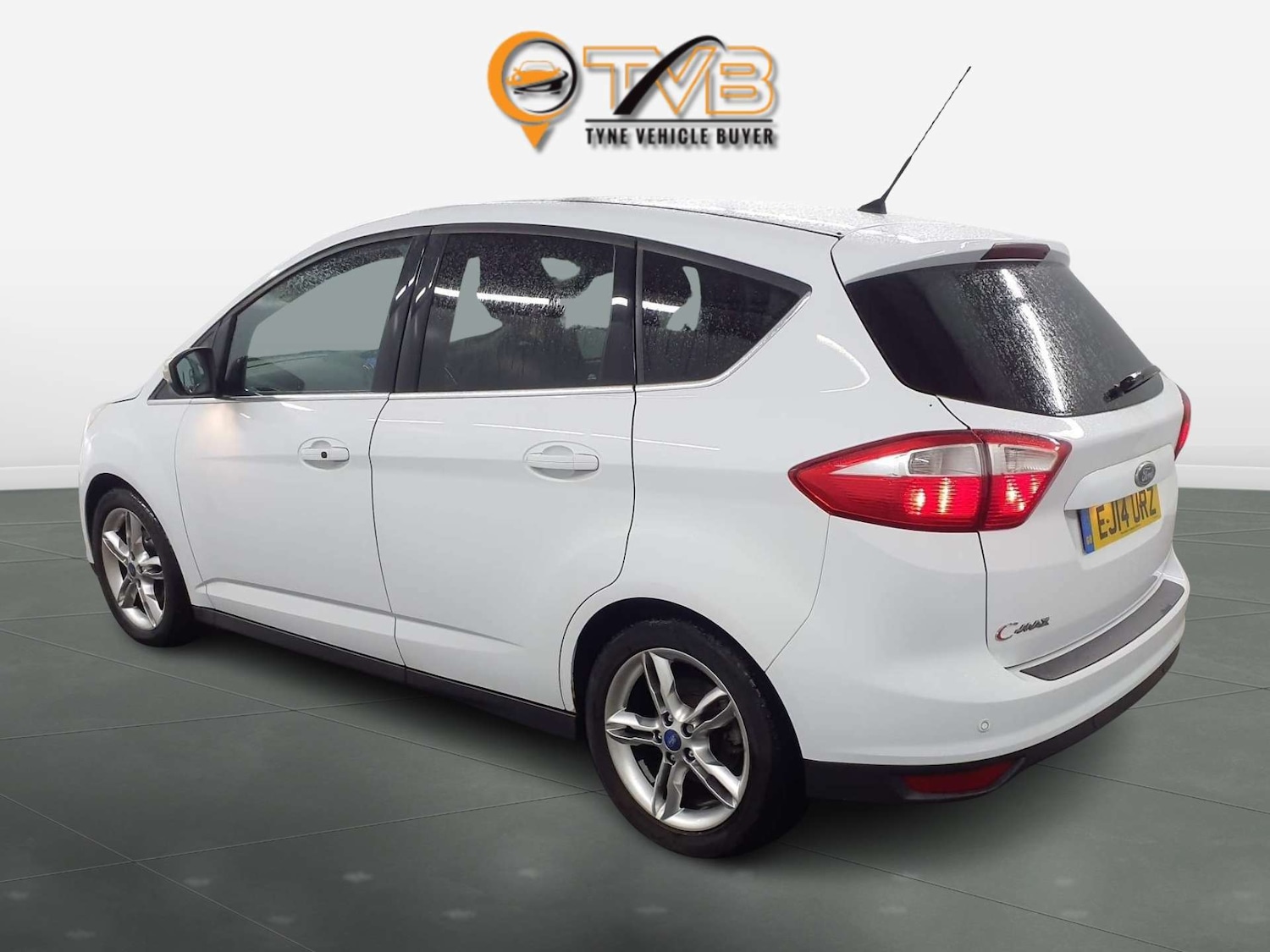 Used Ford C-Max 2014 for sale - 76563170: Photo 5