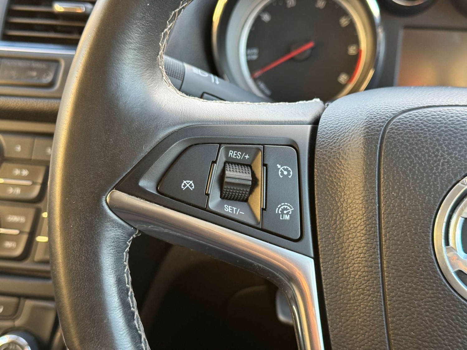 Used Vauxhall Mokka 2015 for sale - 77193211: Photo 30