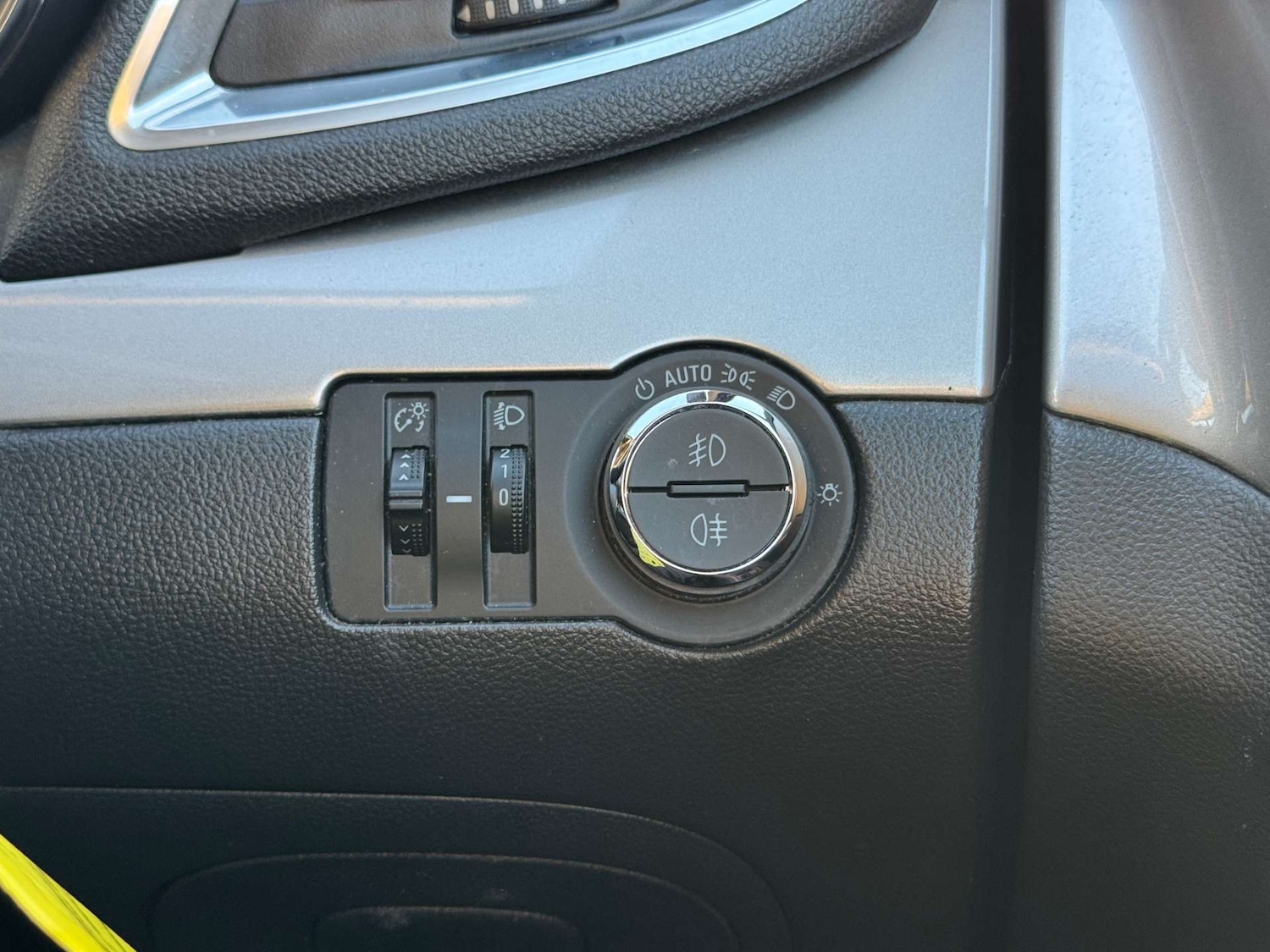 Used Vauxhall Mokka 2015 for sale - 77193211: Photo 35