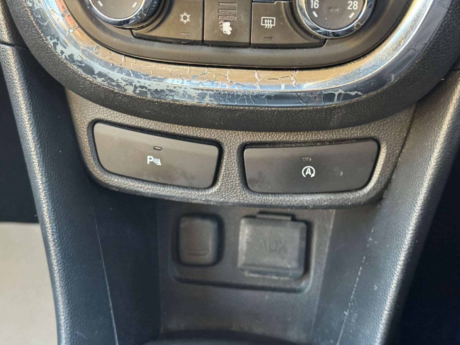 Used Vauxhall Mokka 2015 for sale - 77193211: Photo 39