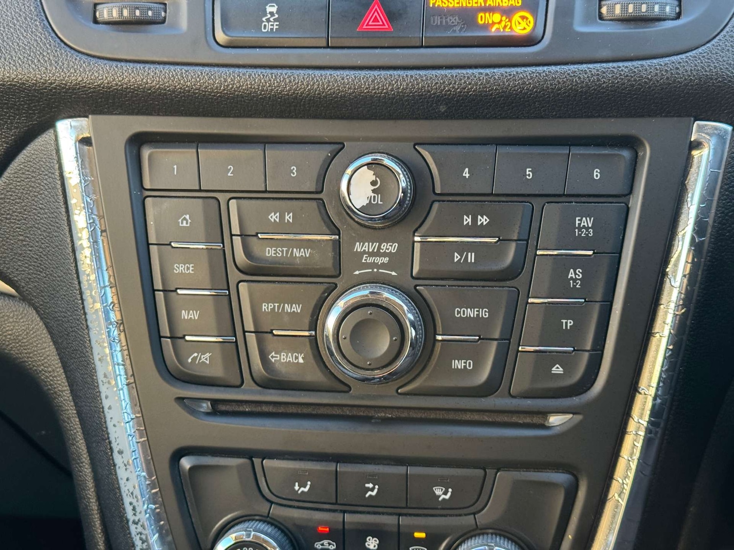 Used Vauxhall Mokka 2015 for sale - 77193211: Photo 41