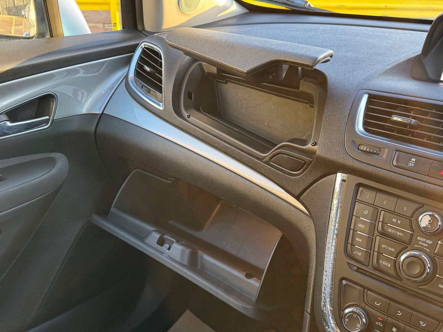 Used Vauxhall Mokka 2015 for sale - 77193211: Photo 48