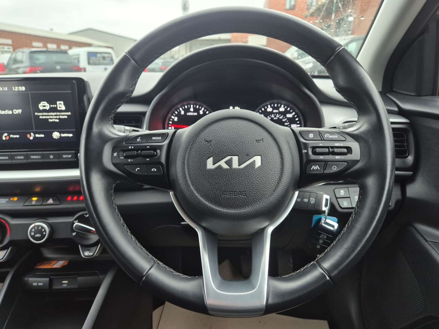 Used Kia Stonic 2021 for sale - 77030757: Photo 22