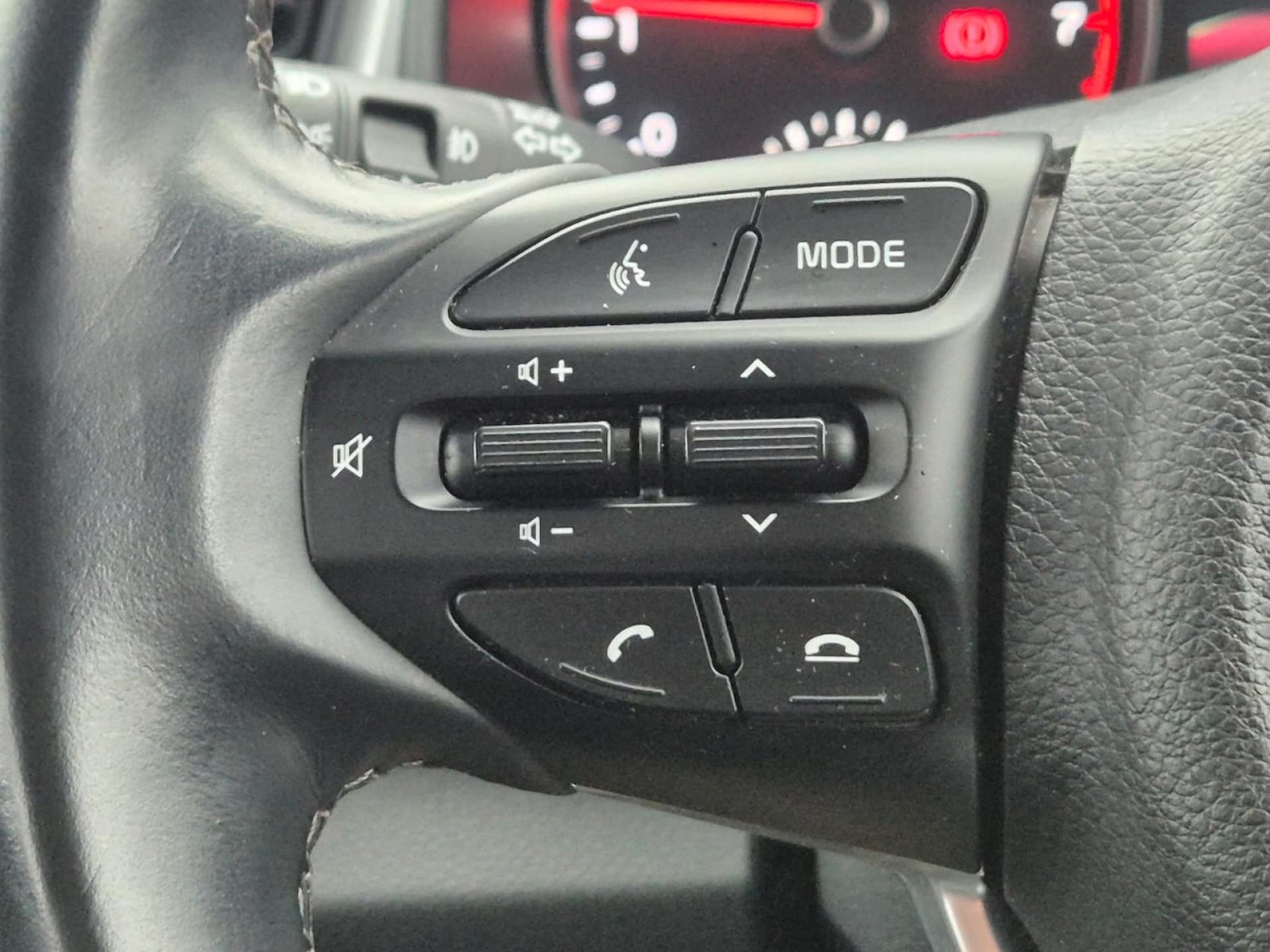 Used Kia Stonic 2021 for sale - 77030757: Photo 23