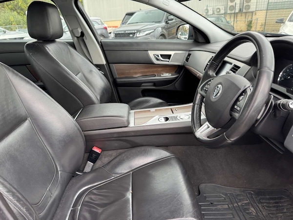 Used Jaguar XF 2013 for sale - 76296850: Photo 16
