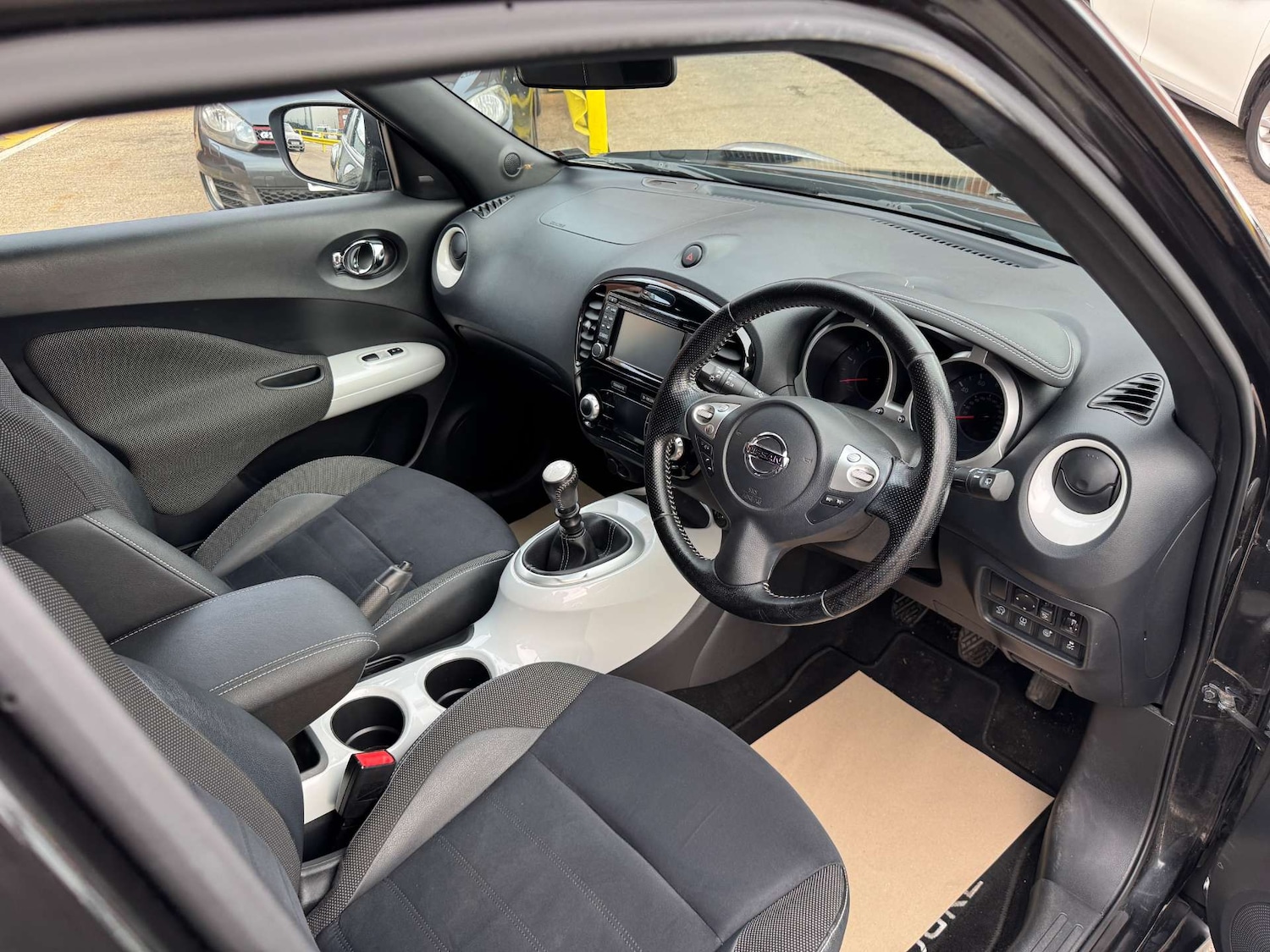 Used Nissan Juke 2016 for sale - 76350459: Photo 14