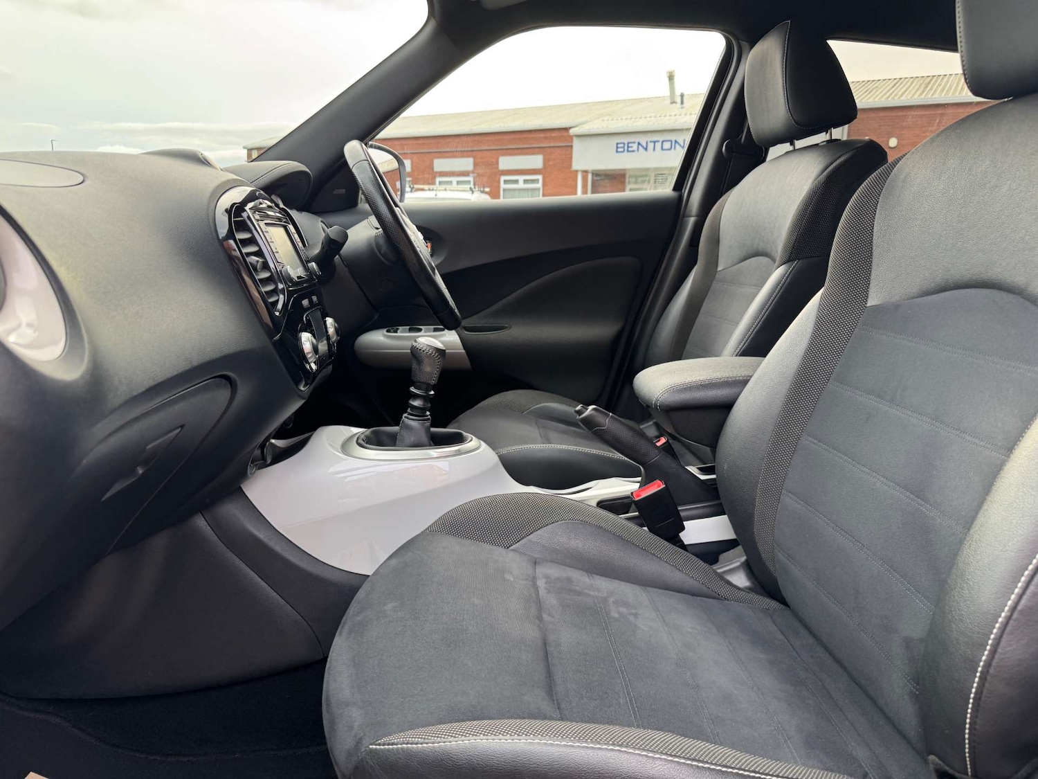 Used Nissan Juke 2016 for sale - 76350459: Photo 19