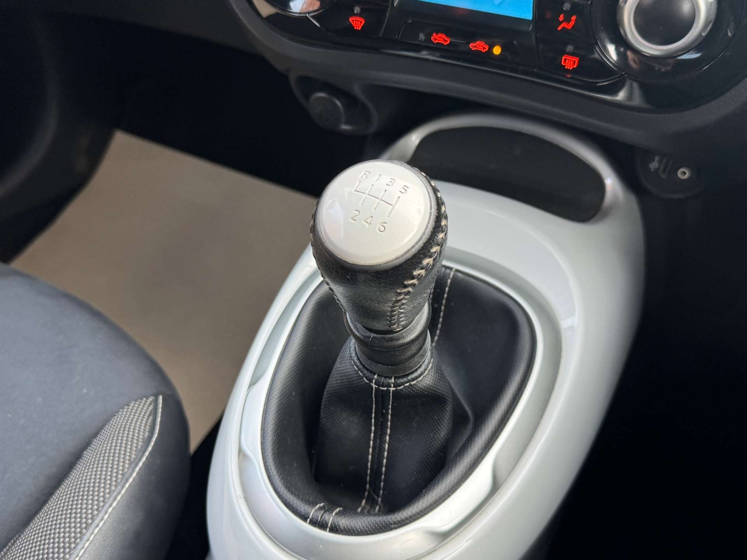 Used Nissan Juke 2016 for sale - 76350459: Photo 39