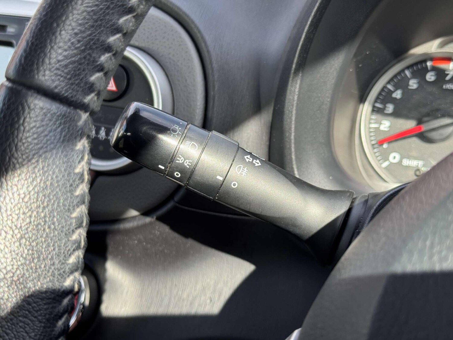 Used Toyota Yaris 2013 for sale - 76101693: Photo 32