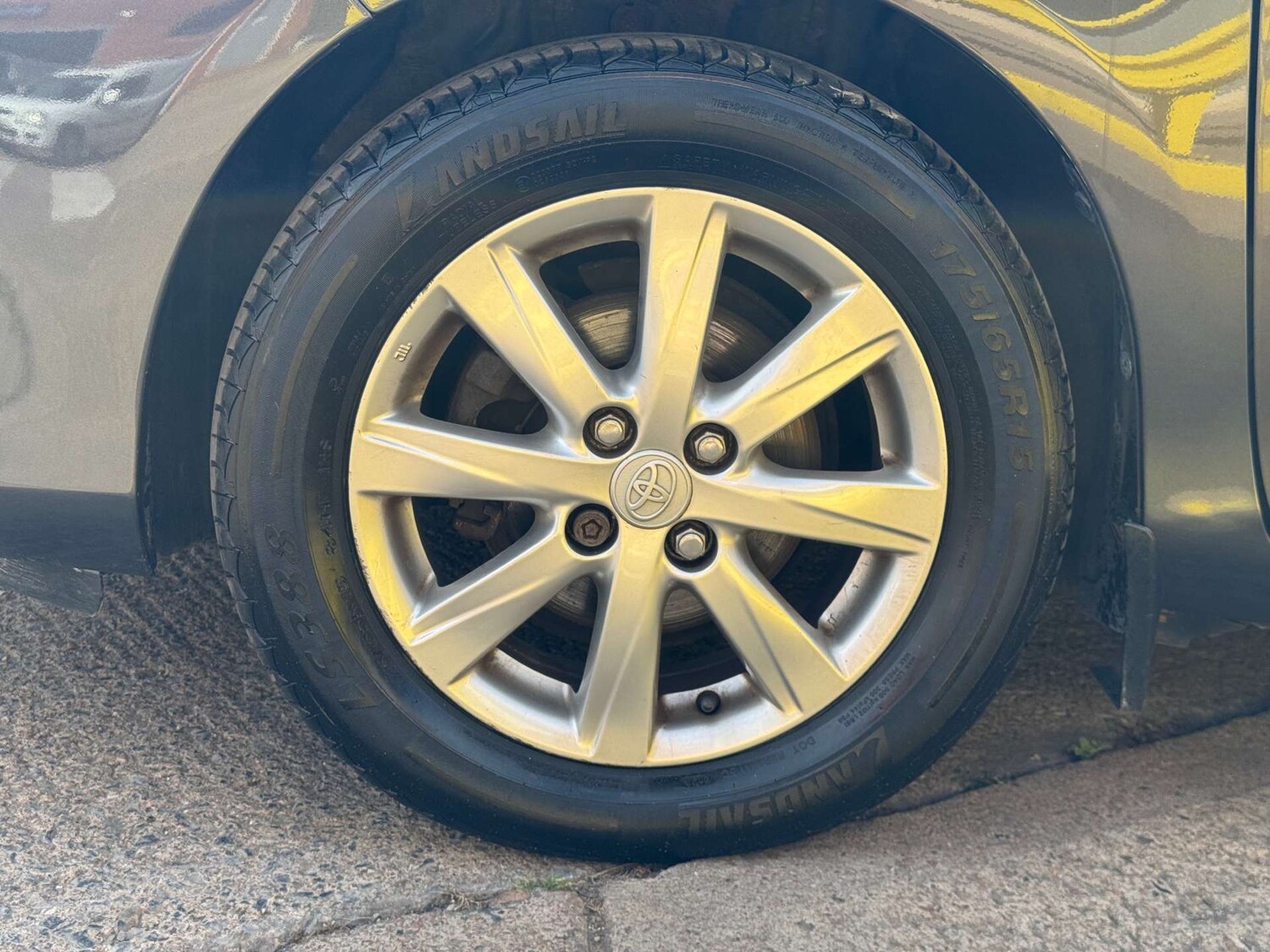 Used Toyota Yaris 2013 for sale - 76101693: Photo 49