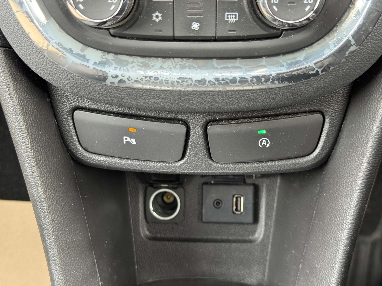 Used Vauxhall Mokka 2016 for sale - 76101678: Photo 40