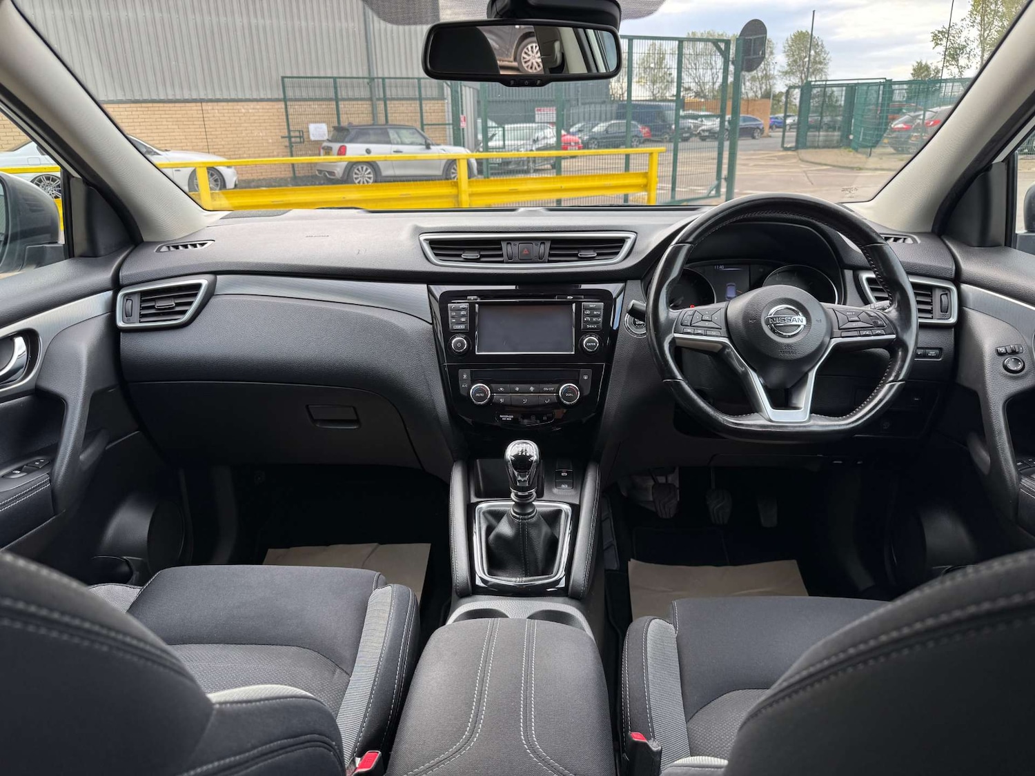 Used Nissan Qashqai 2017 for sale - 76101611: Photo 28