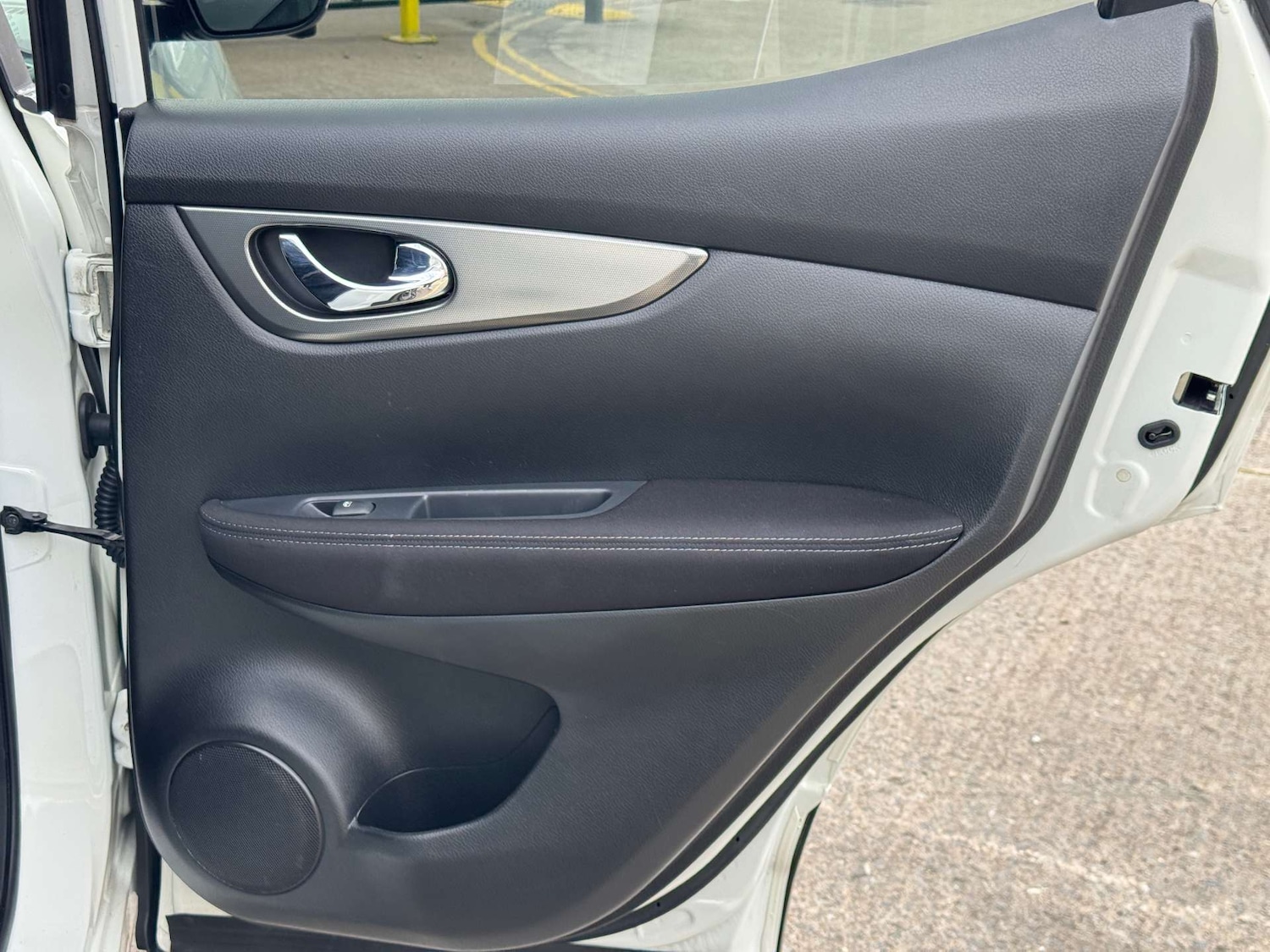 Used Nissan Qashqai 2017 for sale - 76101611: Photo 56