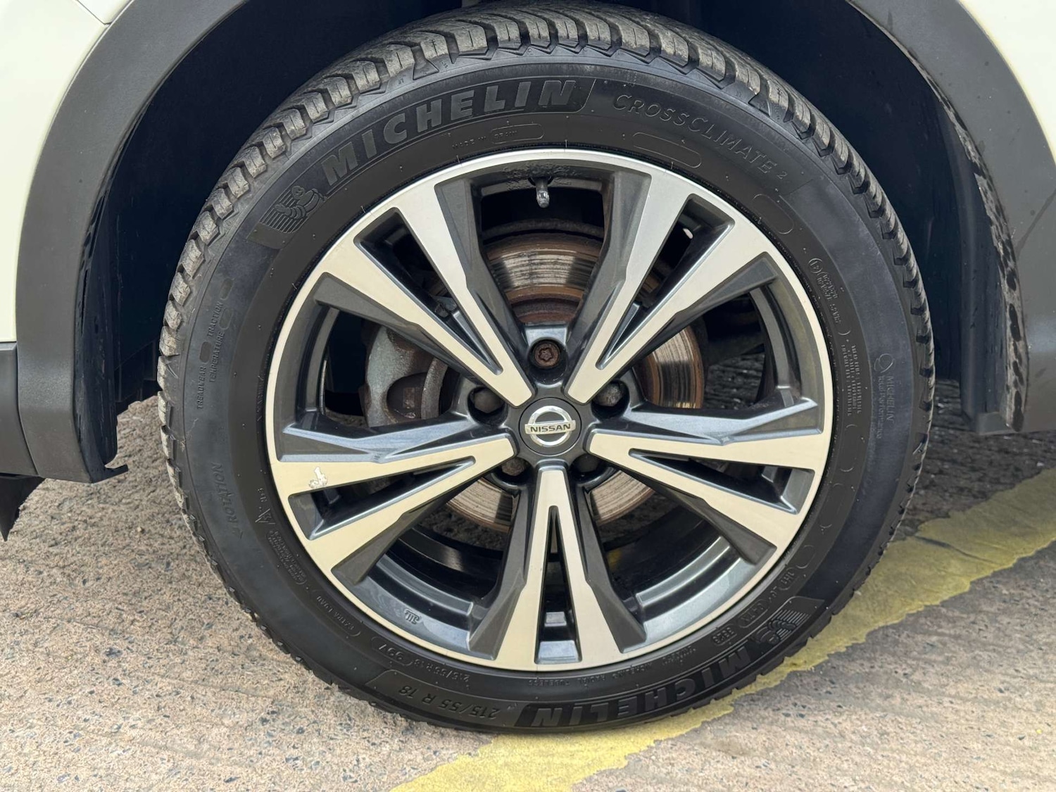 Used Nissan Qashqai 2017 for sale - 76101611: Photo 57