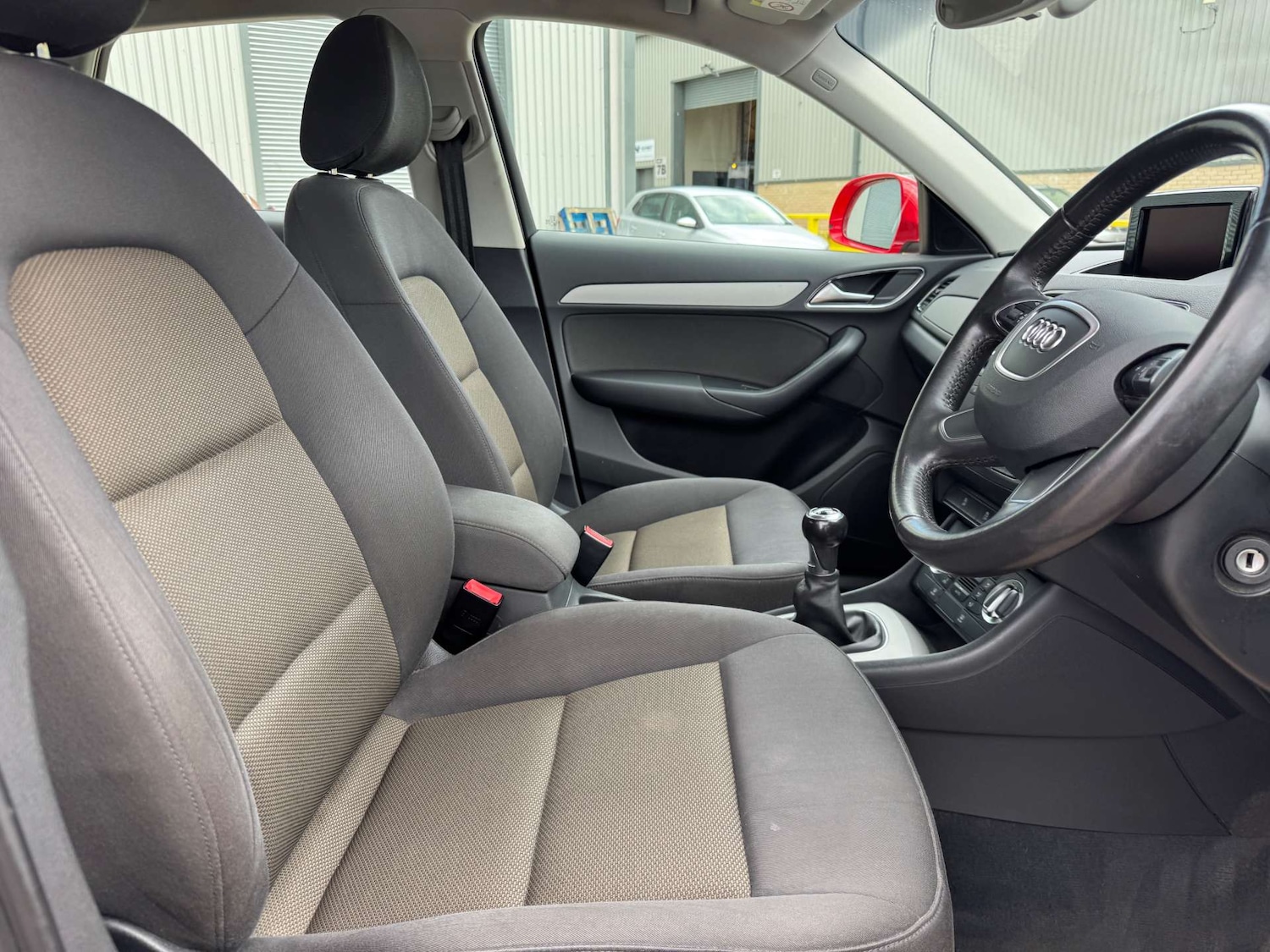 Used Audi Q3 2014 for sale - 76101671: Photo 10