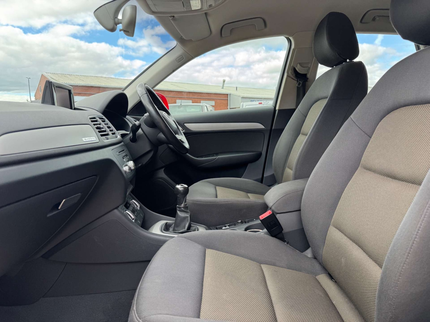 Used Audi Q3 2014 for sale - 76101671: Photo 13