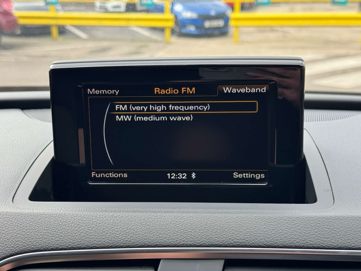 Used Audi Q3 2014 for sale - 76101671: Photo 44