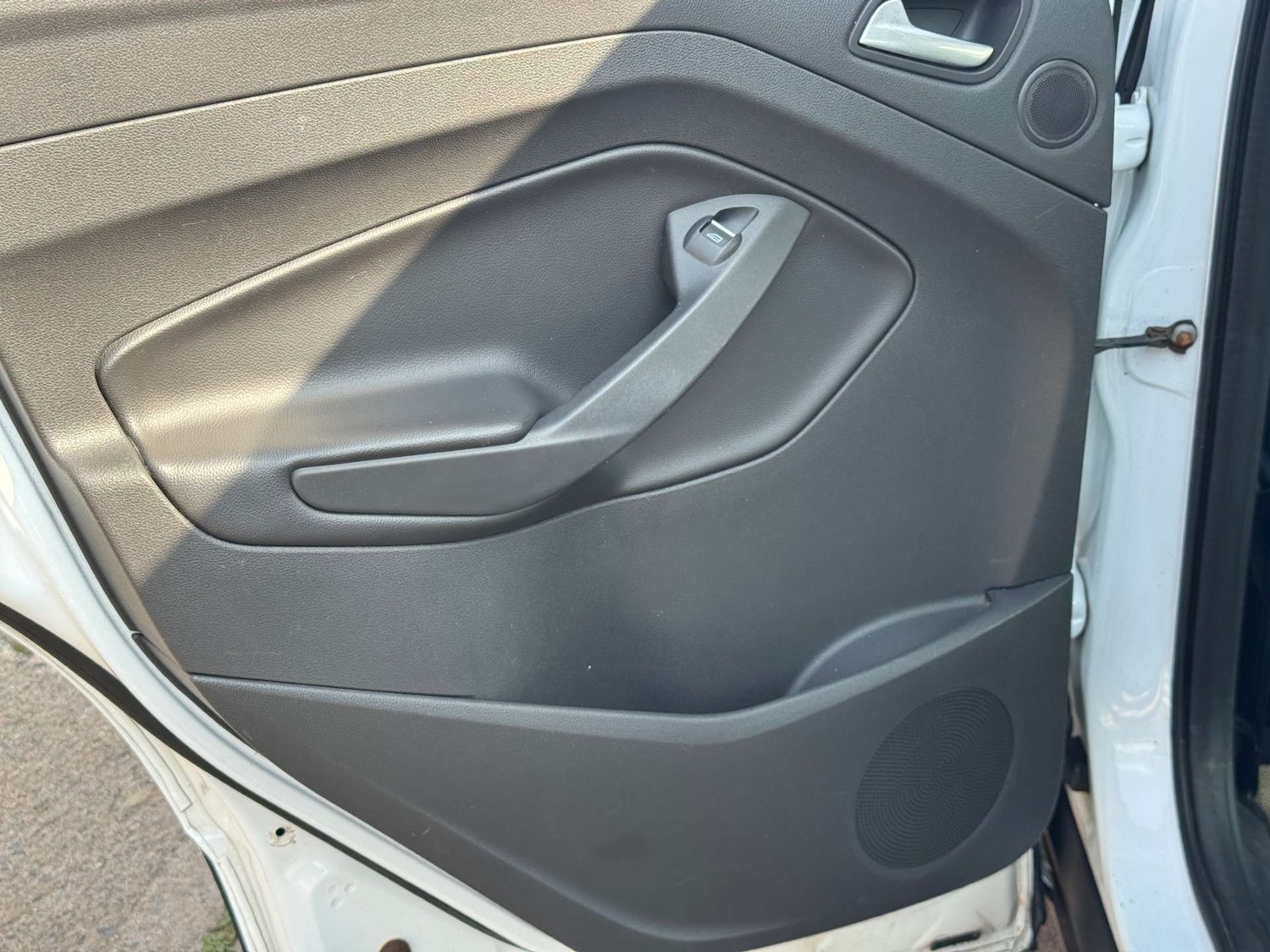 Used Ford Kuga 2014 for sale - 76101701: Photo 48
