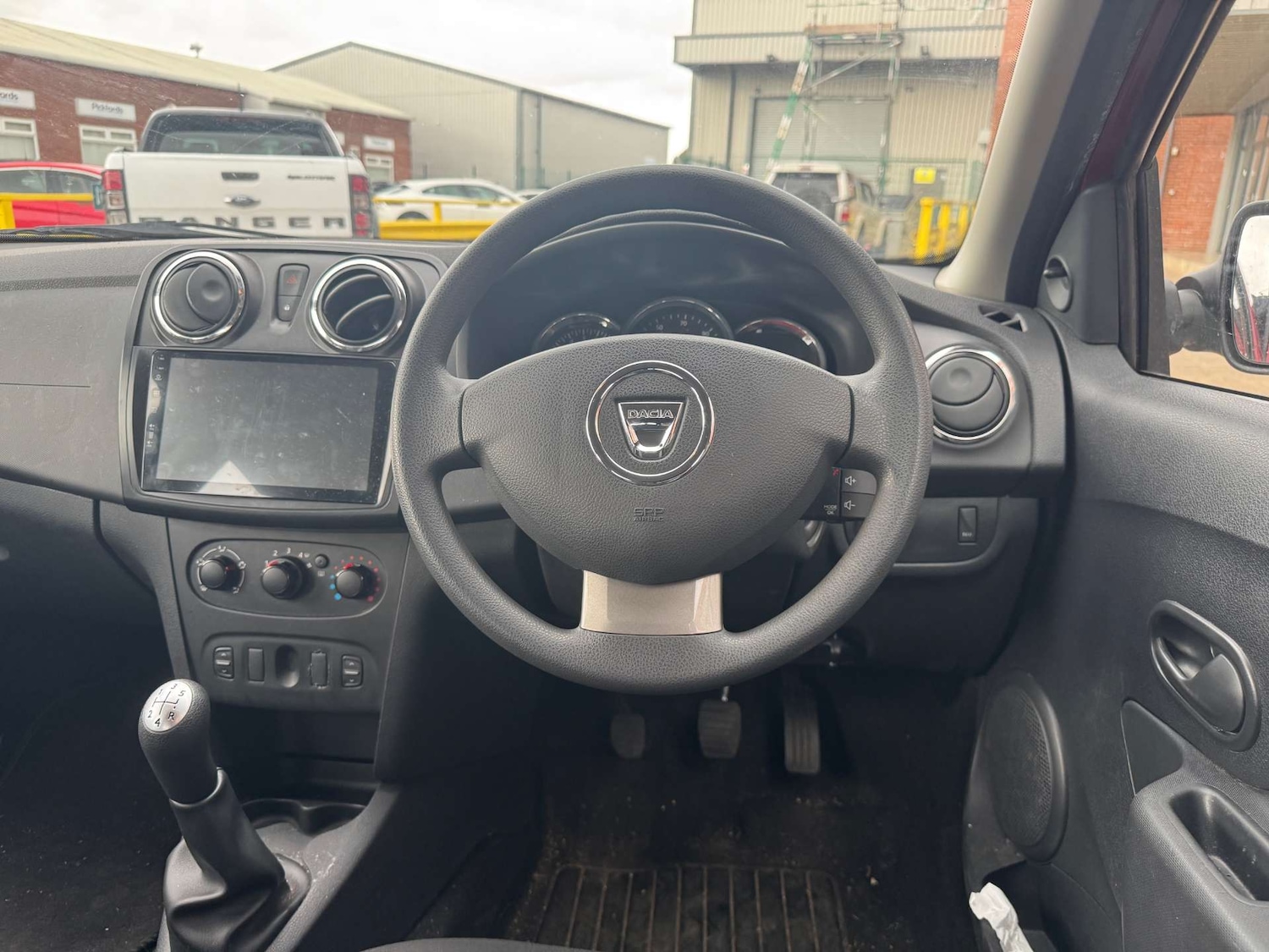 Used Dacia Sandero 2014 for sale - 76296842: Photo 11
