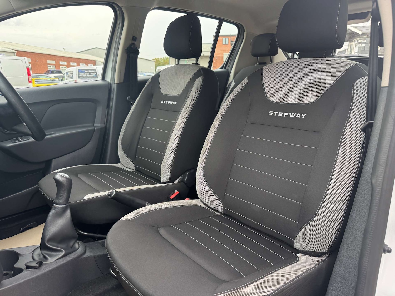 Used Dacia Sandero Stepway 2017 for sale - 76973921: Photo 20