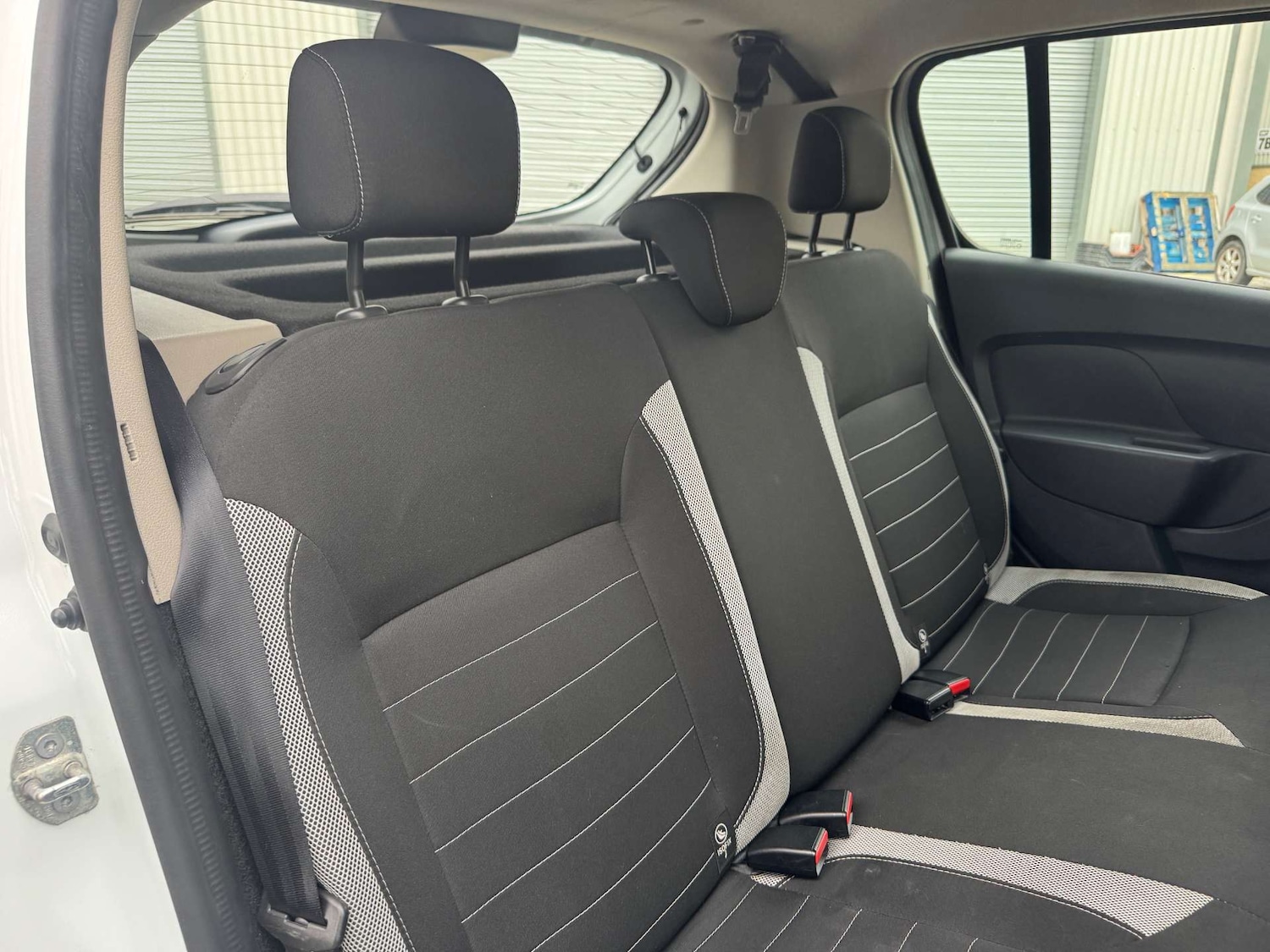 Used Dacia Sandero Stepway 2017 for sale - 76973921: Photo 23