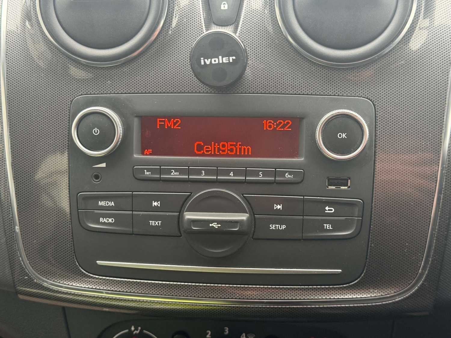 Used Dacia Sandero Stepway 2017 for sale - 76973921: Photo 40