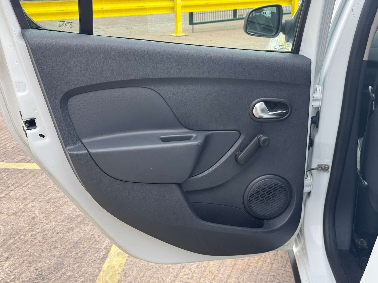 Used Dacia Sandero Stepway 2017 for sale - 76973921: Photo 43