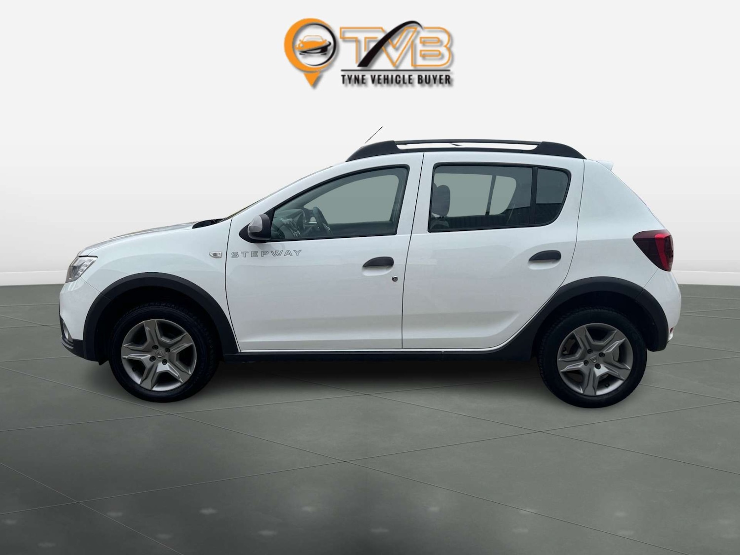 Used Dacia Sandero Stepway 2017 for sale - 76973921: Photo 8