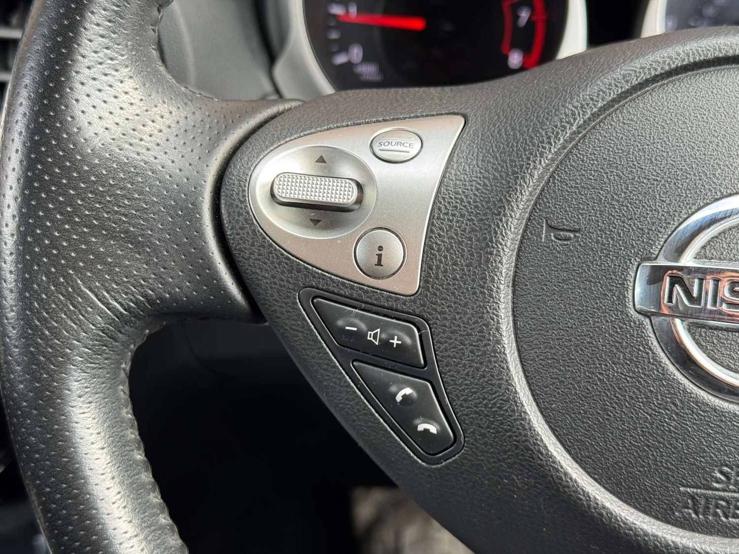 Used Nissan Juke 2014 for sale - 76101609: Photo 31