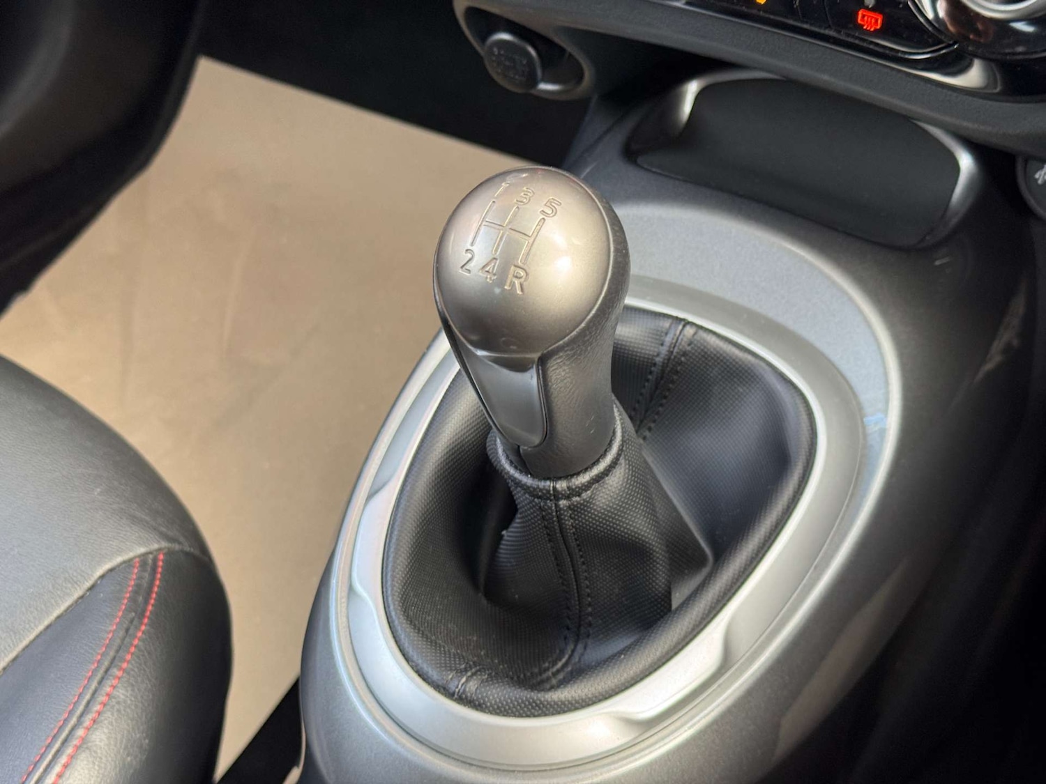 Used Nissan Juke 2014 for sale - 76101609: Photo 39