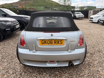 Used MINI Convertible 2006 for sale - 78849494: Photo