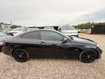 Used Mercedes-Benz C Class 2011 for sale - 78849486: Photo
