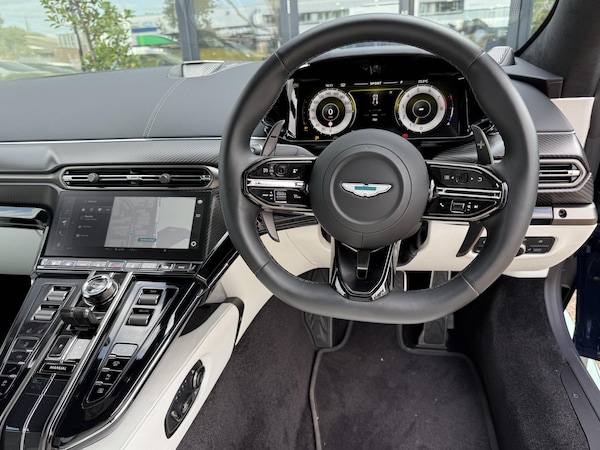Used Aston Martin Vantage 2025 for sale - 75540175: Photo 29