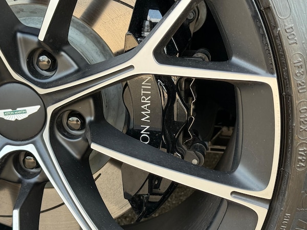 Used Aston Martin Vantage 2025 for sale - 75540175: Photo 5