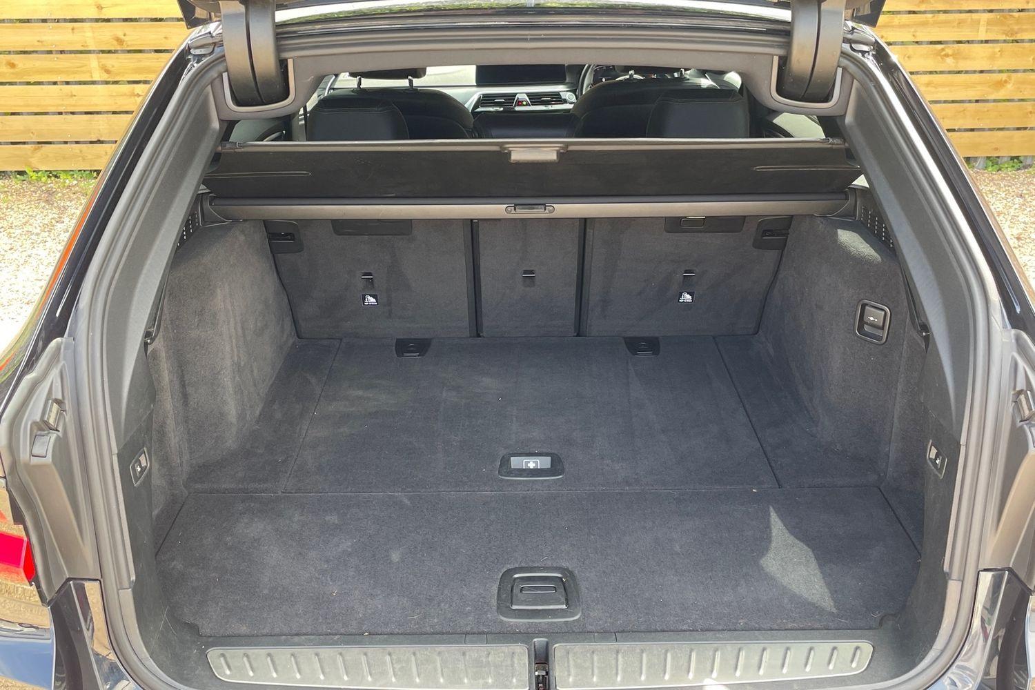 Used BMW 5 Series 2021 for sale - 76613030: Photo 21