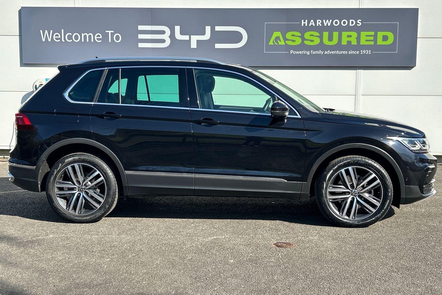 Used Volkswagen Tiguan 2023 for sale - 76613025: Photo 2