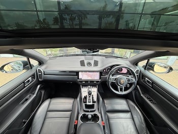 Used Porsche Cayenne 2019 for sale - 75507176: Photo