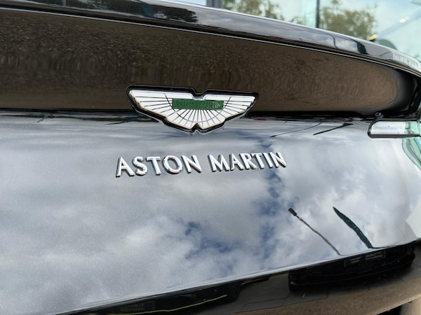 Used Aston Martin DB11 2019 for sale - 75623044: Photo 10