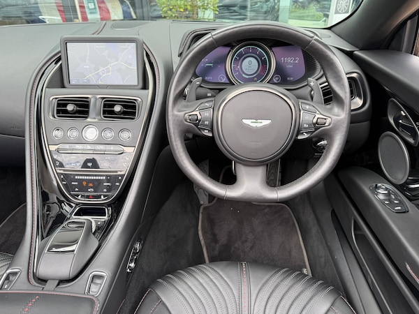 Used Aston Martin DB11 2019 for sale - 75623044: Photo 28