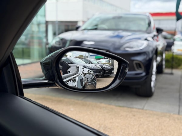 Used Aston Martin DB11 2019 for sale - 75623044: Photo 32