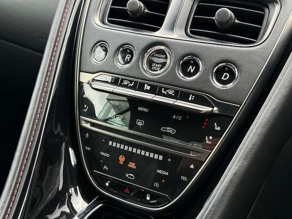 Used Aston Martin DB11 2019 for sale - 75623044: Photo 36