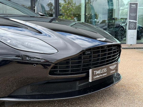 Used Aston Martin DB11 2019 for sale - 75623044: Photo 46