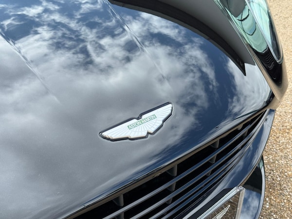 Used Aston Martin DB11 2019 for sale - 75623044: Photo 6