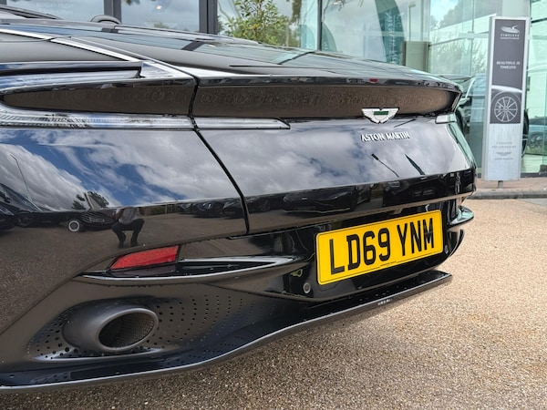 Used Aston Martin DB11 2019 for sale - 75623044: Photo 9
