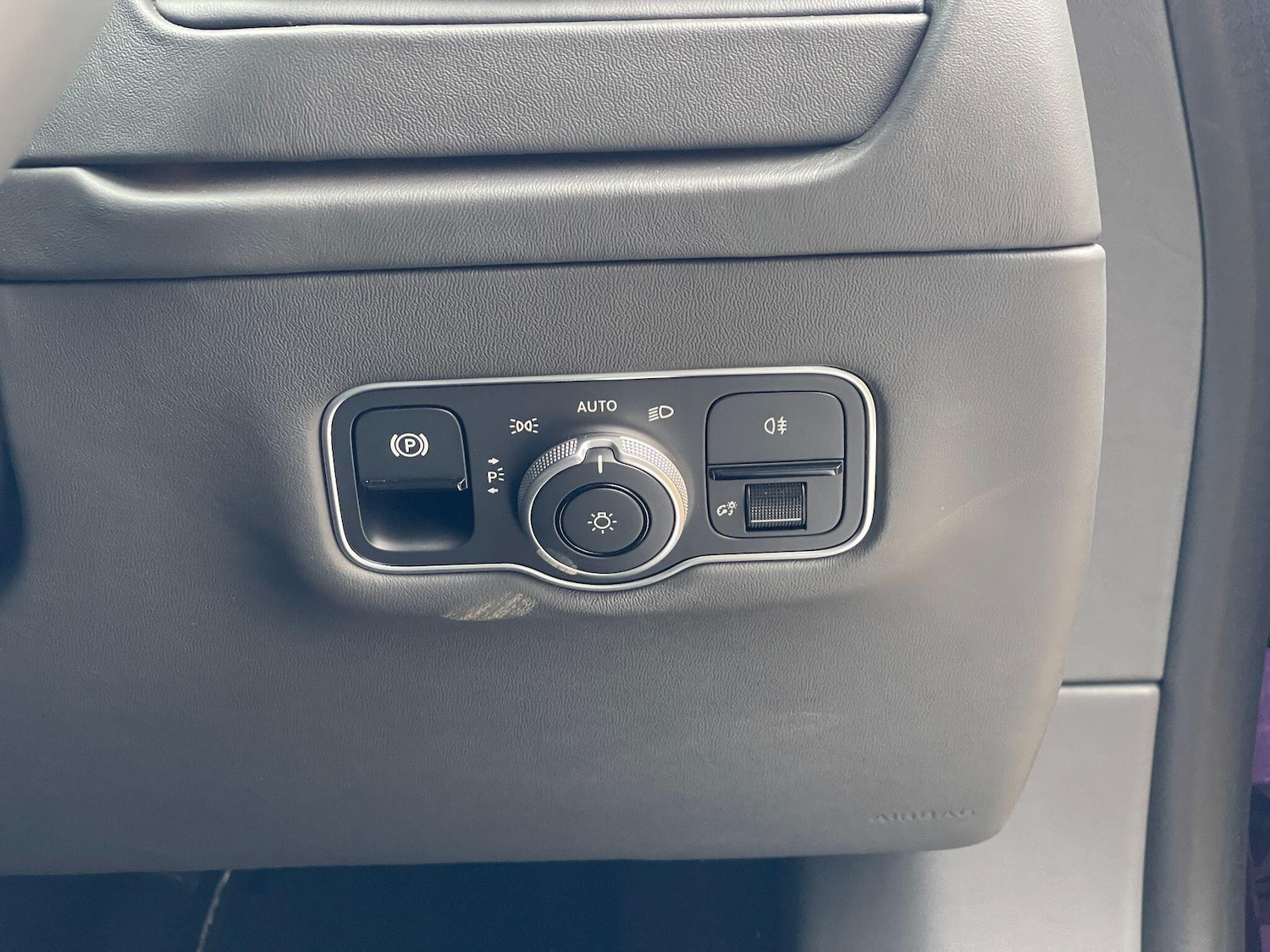 Used Aston Martin V8 2025 for sale - 76573624: Photo 33