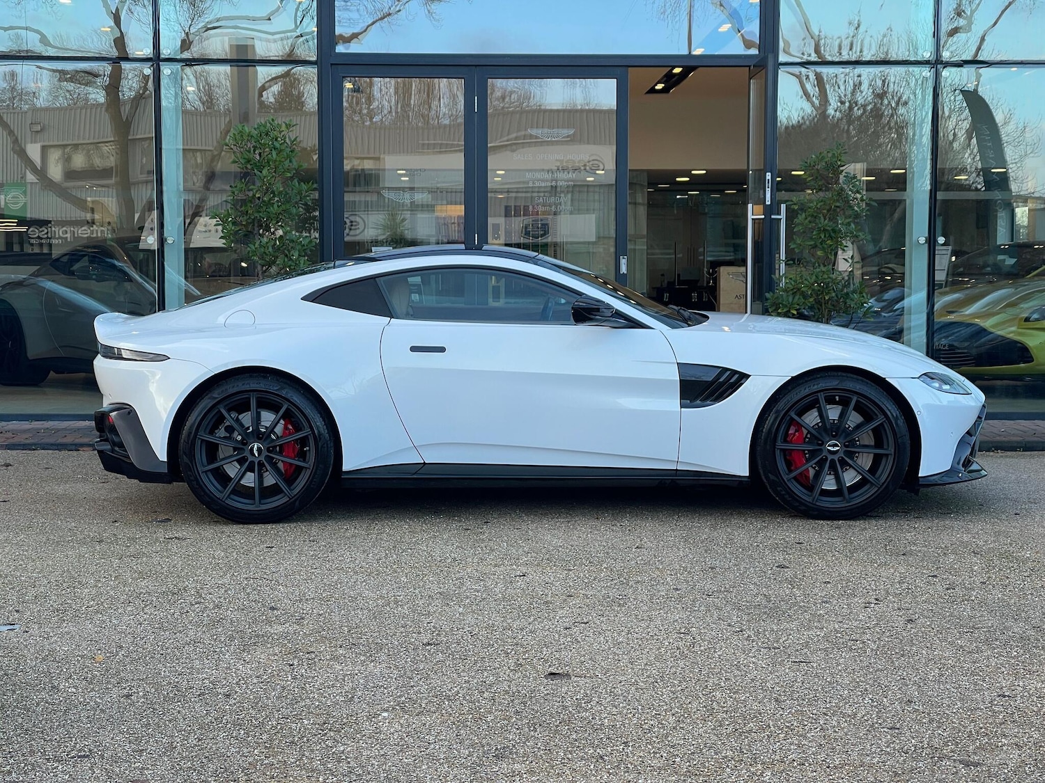Used Aston Martin Vantage 2020 for sale - 76824884: Photo 22