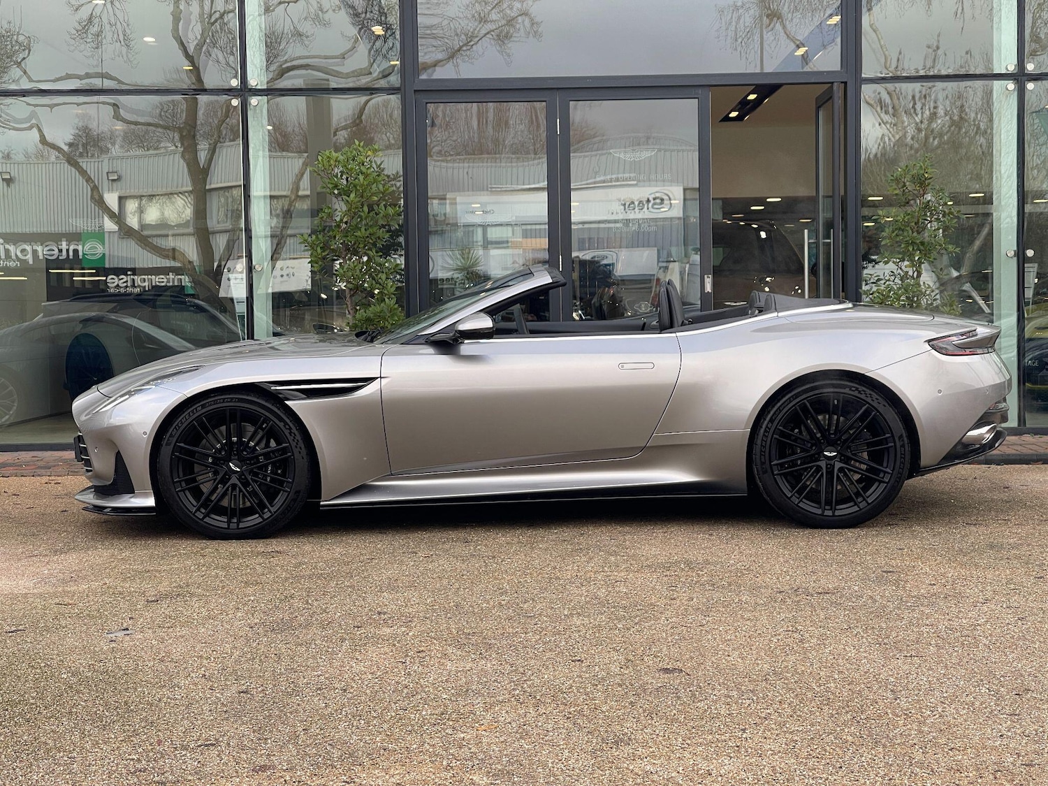 Used Aston Martin V8 2025 for sale - 76918693: Photo 16